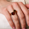 Ring · Bigli MINI SWEETY · met granaat en parelmoer (Garnet Love)